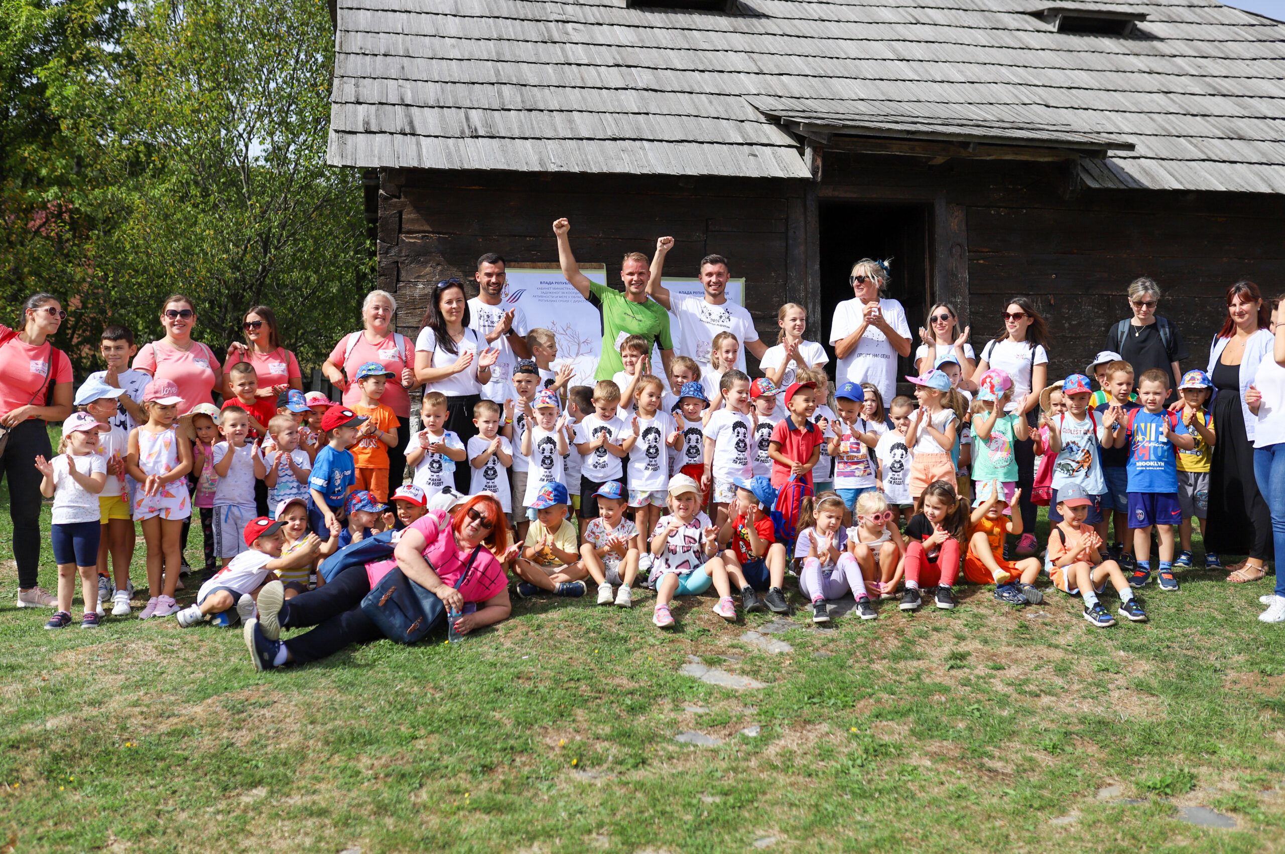 DOBRA ZABAVA „Zmijanjski ultramaraton“ i ove godine okupio veliki broj učesnika (FOTO)