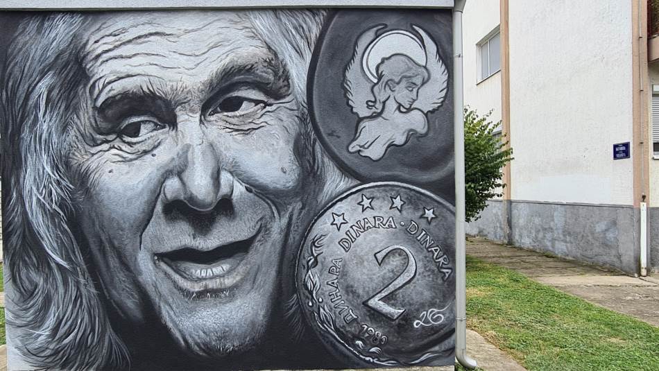 Dva dinara druže: Mural Bore Đorđevića ukrasio Doboj