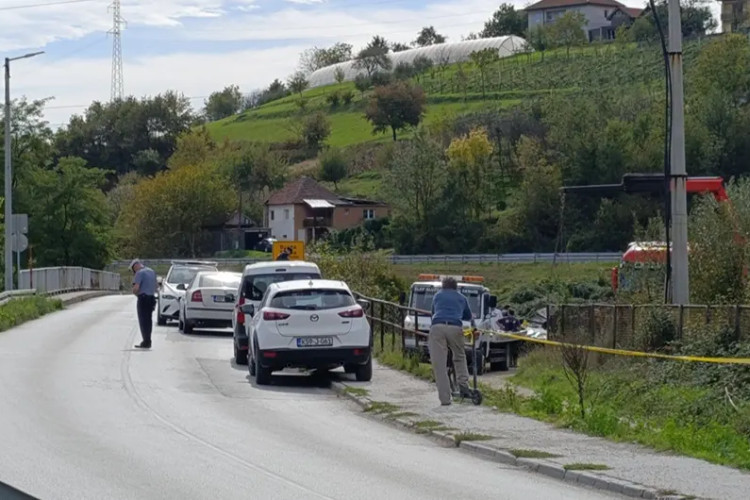 U stravičnoj nesreći kod Visokog poginule tri djevojke i jedan muškarac