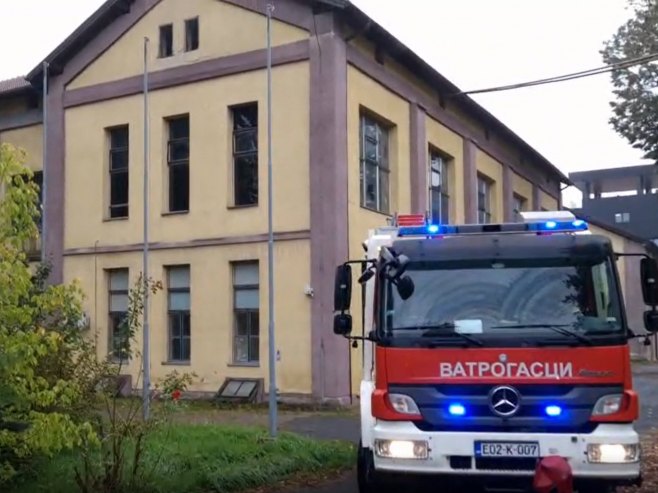 Požar u krugu bivše fabrike duvana u Banjaluci (VIDEO)