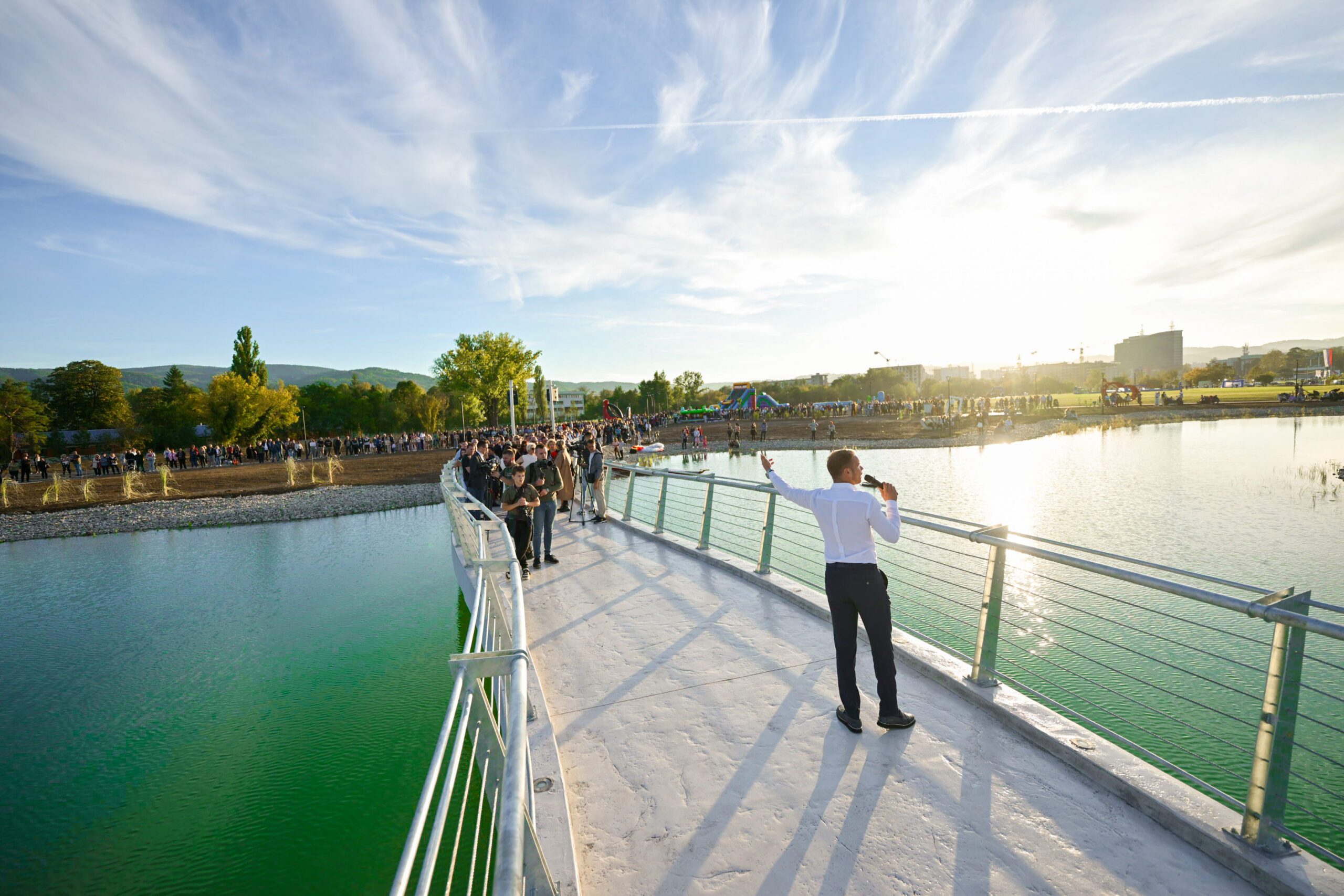 NAKON POLA VIJEKA Banjaluka dobila najveći Gradski park, građani oduševljeni! (FOTO)