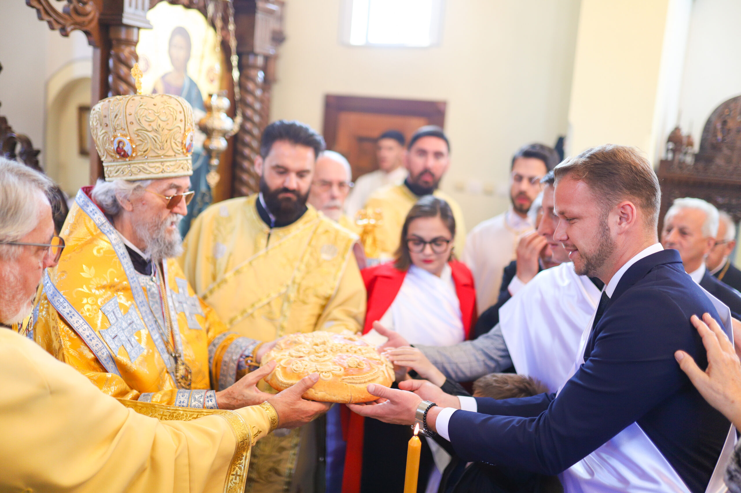 Gradonačelnik kum: U Česmi obilježena krsna slava Crkve i osveštana novoizgrađena parohijska sala