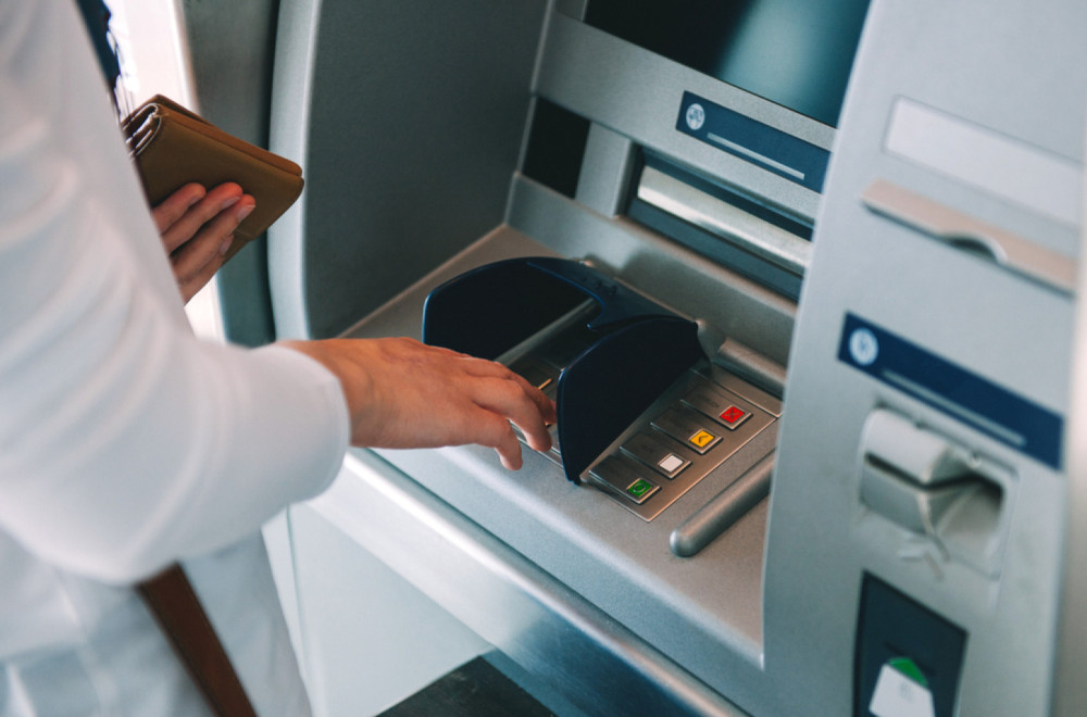 Bankomati prestali da izdaju gotovinu