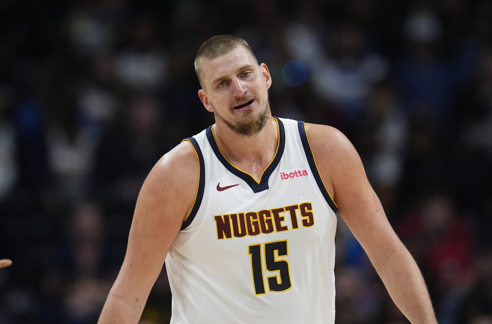 Jokić NBA igraču slomio kost