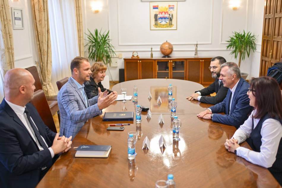 “Istakli su važnost podrške ključnim projektima” Radojičić se odazvao na konsultacije sa Stanivukovićem (FOTO)