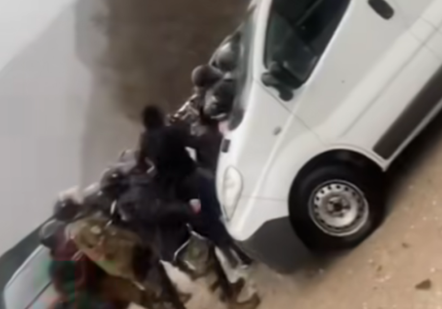 HAOS U JABLANICI Policija pretukla navijače Zrinjskog (VIDEO)