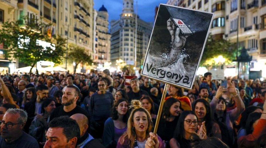 “Ubice, ubice”: Veliki protest u Valensiji zbog loše reakcije vlasti na poplave