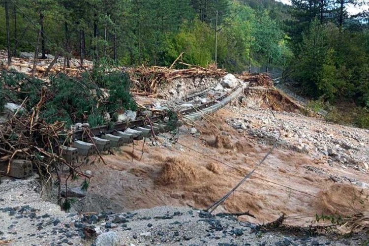 Ukoliko ne počne sanacija pruge u Jablanici, slijedi blokada magistralnog puta