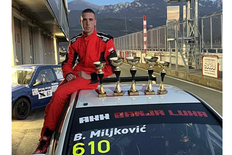 Kakav deda, takav unuk