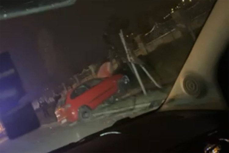 HITNA POMOĆ NA LICU MJESTA Žestok sudar u Banjaluci