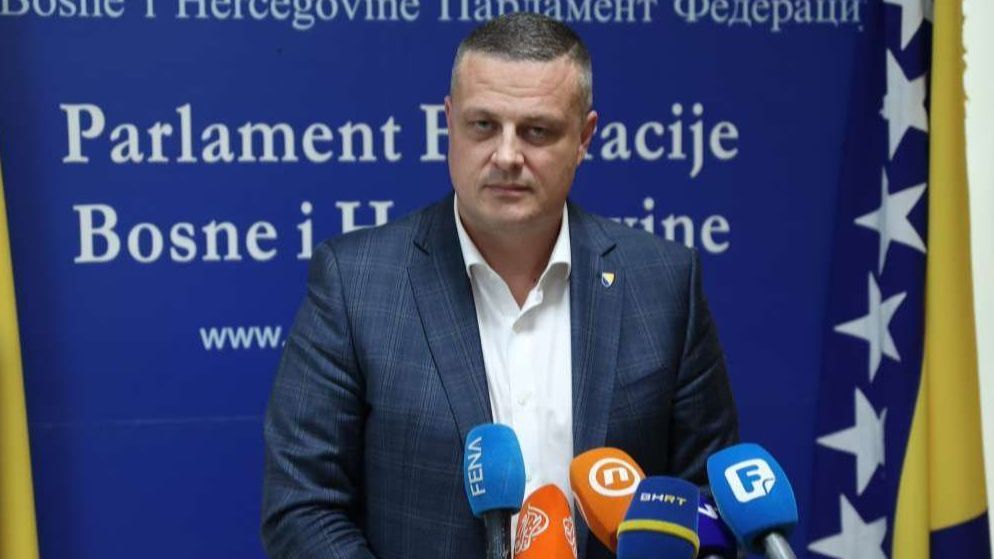 Mijatović o minimalnoj plaći od 1.000 KM: Zaustavljamo odliv radne snage, džabe fabrike ako nema ljudi