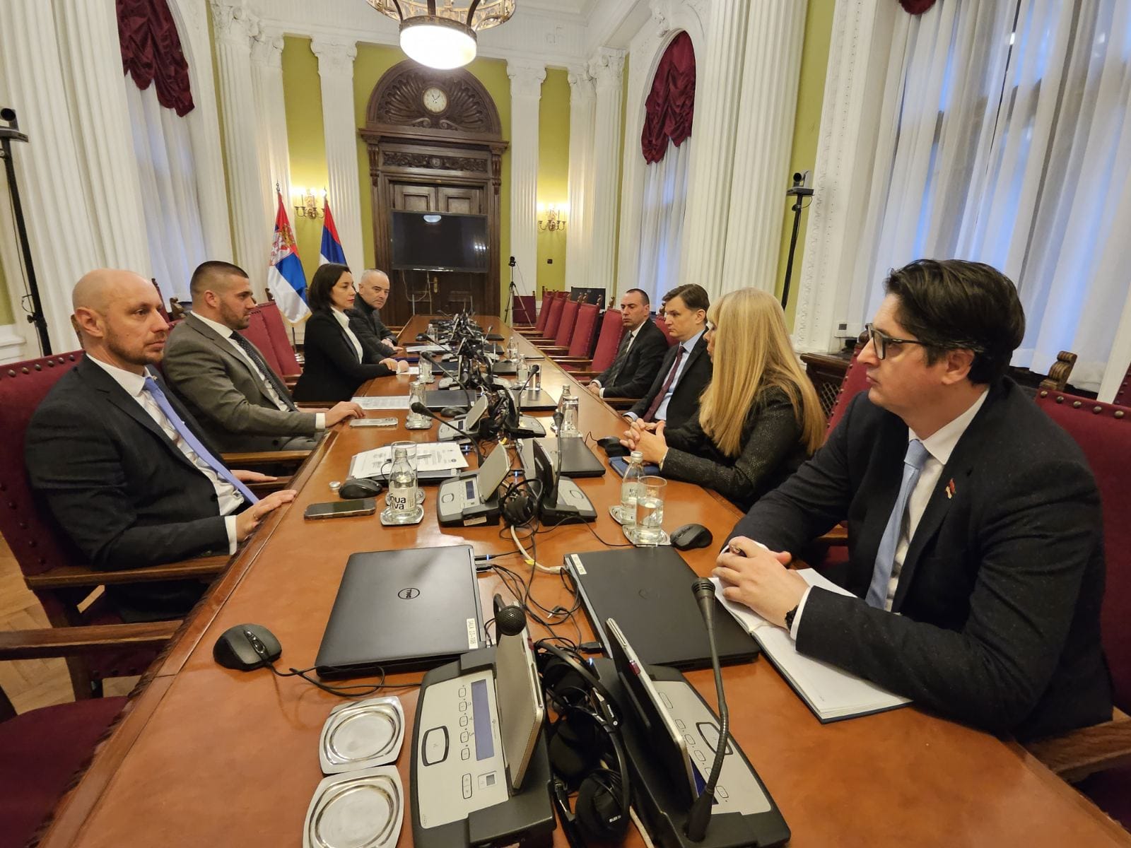 U Beogradu se sastali predstavnici Ujedinjene Srpske i SNS-a