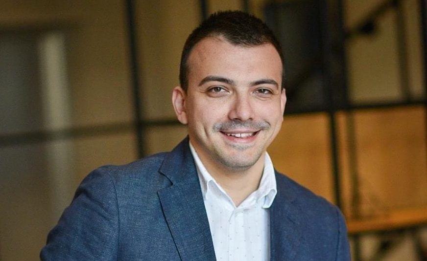 Savanović odgovorio Igoru Dodiku: Zaboravio si reći da je tata sa dva poslanika došao na tenkovima SFOR-a