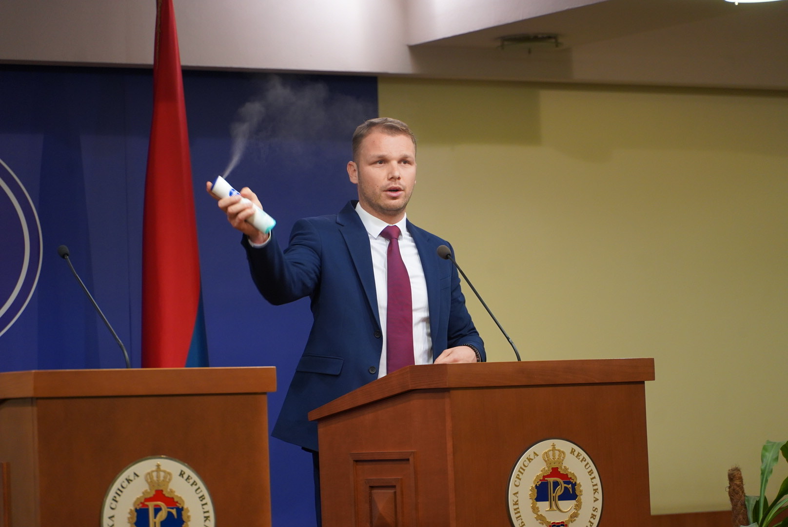 ODBIJEN ZAHTJEV ZA OBRAĆANJE U NSRS Stanivuković: Očigledno da Banjalučani smrde i da ne mogu nigdje ući!