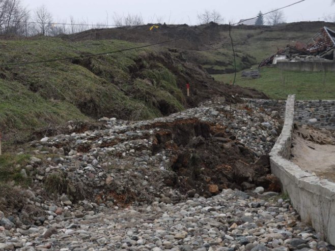 Vlada FBiH spremna osigurati interventnu pomoć za ugrožene građane