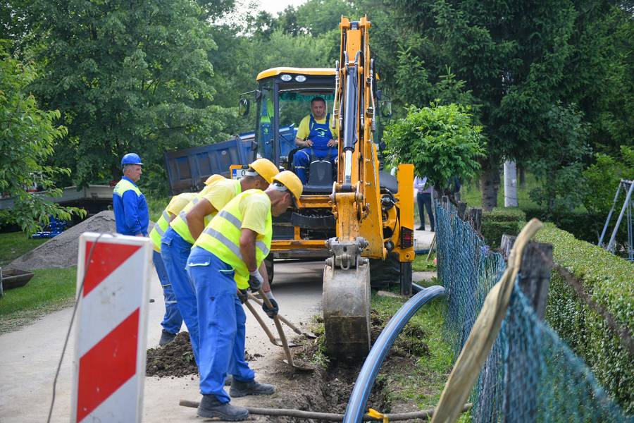 Sutra prekid vodosnabdijevanja u ulicama Vuka Karadžića i Prvog krajiškog korpusa