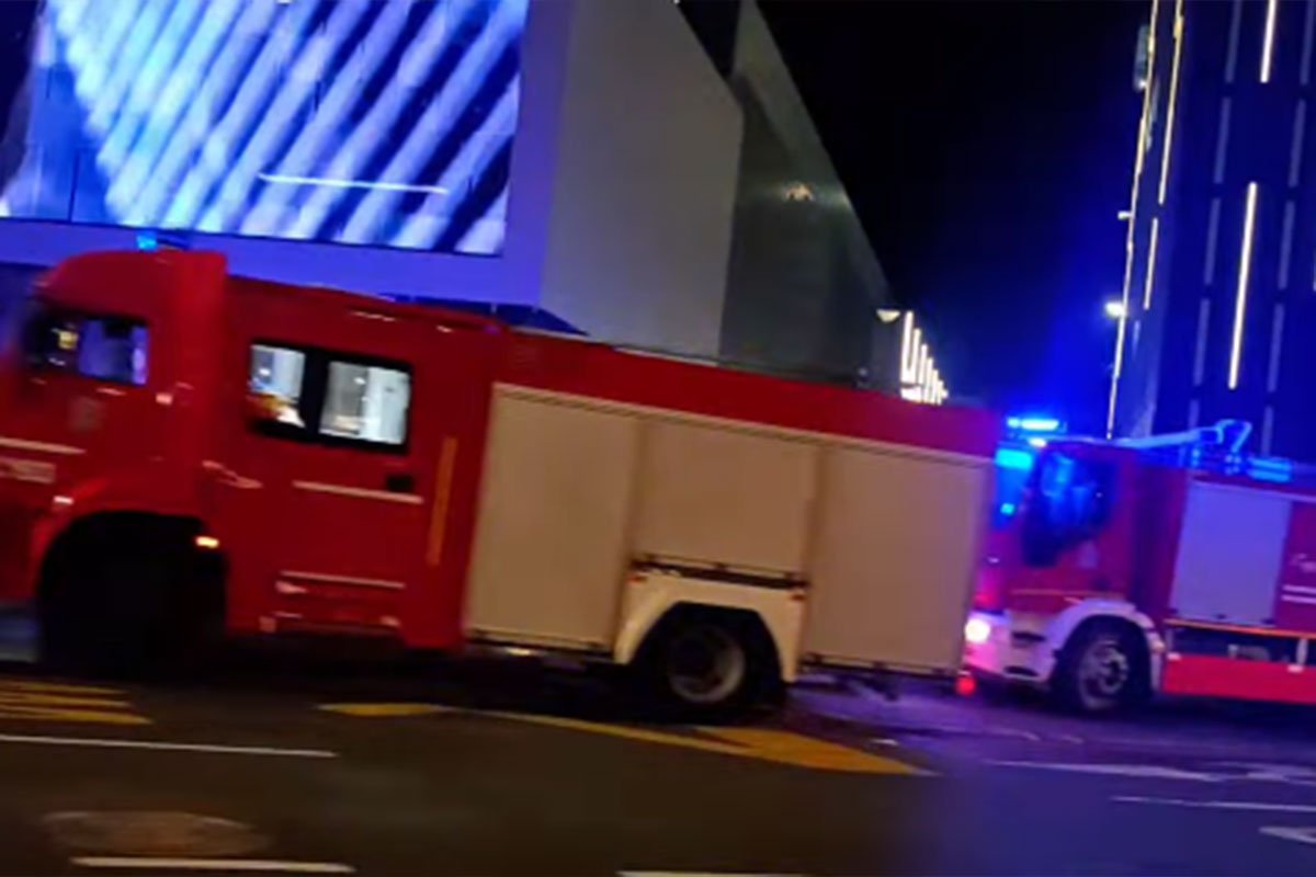 Ugašen požar u garaži Tržnog centra Ušće, nema povrijeđenih