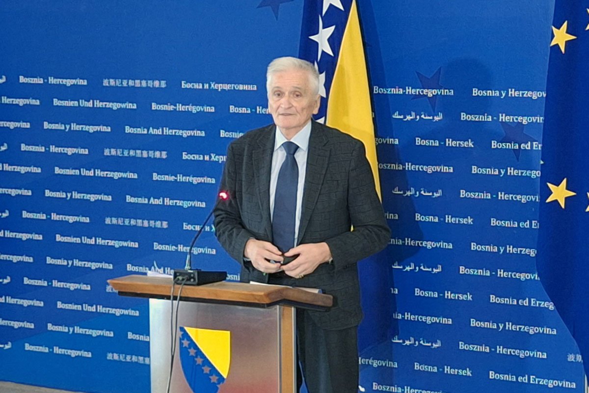 Na dnevnom redu plate, ali ne i smjena Nikole Špirića