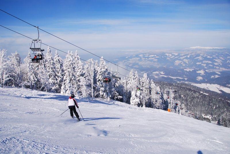 Nezgoda na skijalištu Kope: Petogodišnja djevojčica skliznula sa žičare