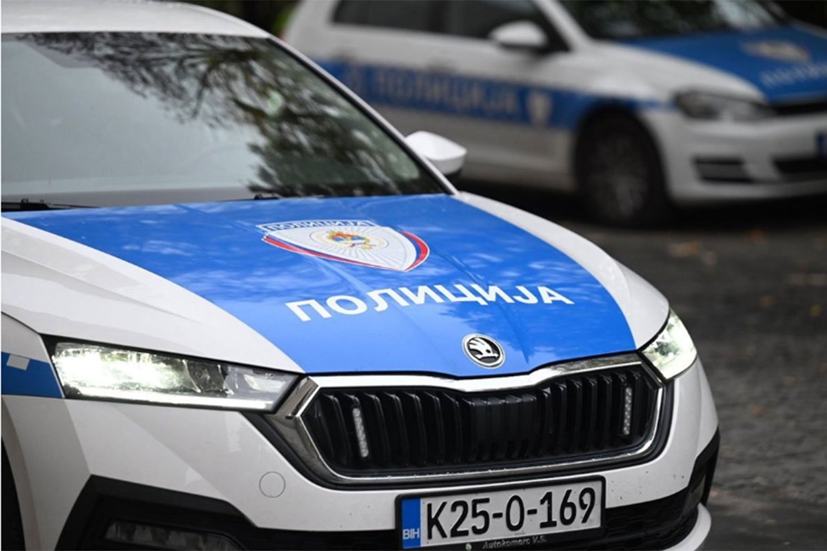 Bačena bomba u dvorište kuće u Banjaluci