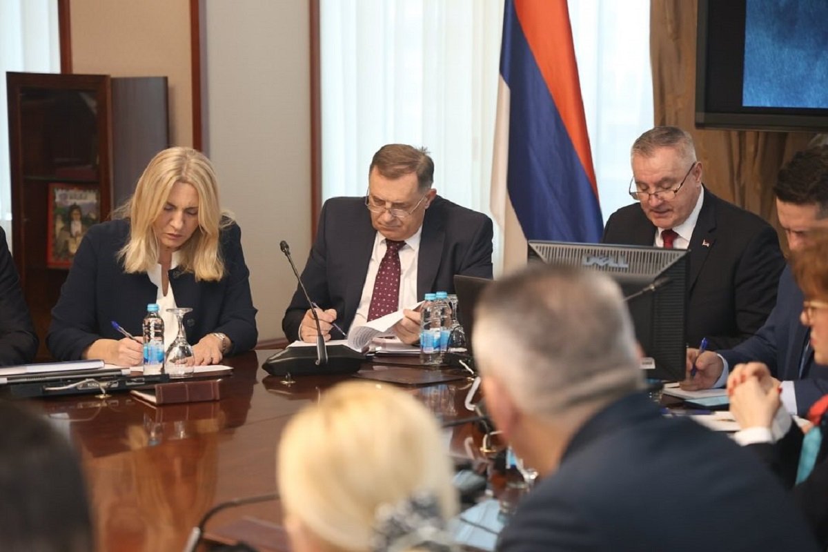 Dodik: “Nijednom Bošnjaku u Srpskoj ne smije da nedostaje ni dlaka sa glave”