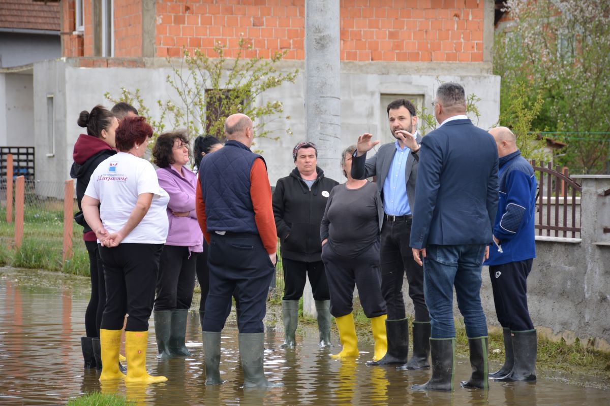 Gradonačelnik Slobodan Javor obišao mještane Baltin bara