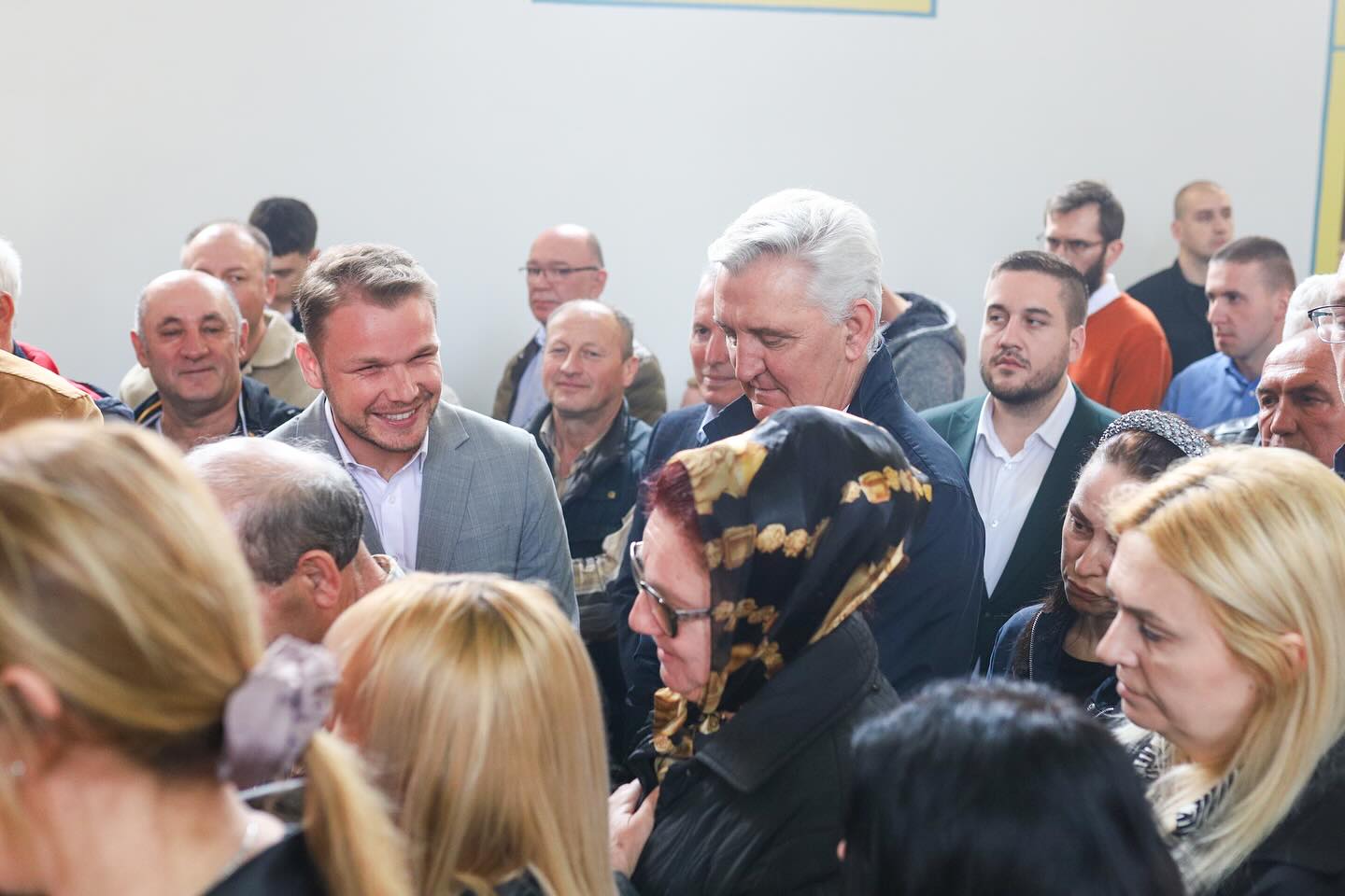 DAN VJERE I NADE Banjaluka proslavlja Cvijeti