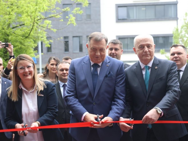 Dodik i rektor otvorili zgradu Rektorata i Muzičke akademije u Istočnom Sarajevu