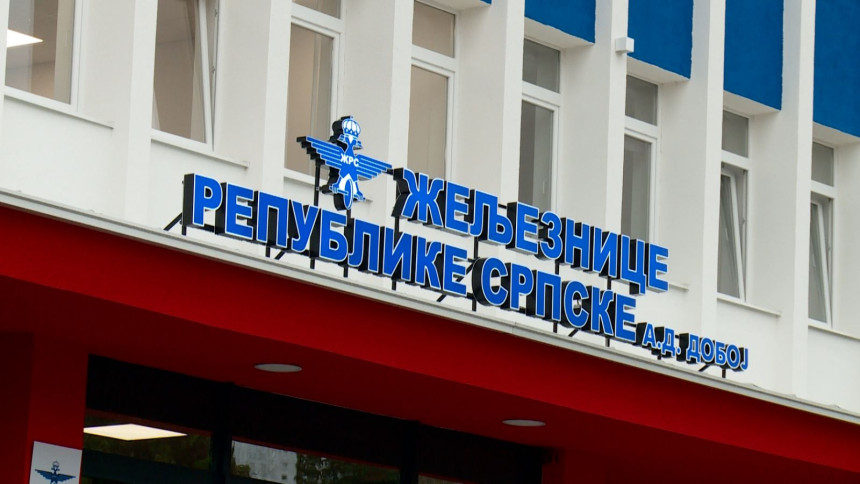 Plate kasne, a od kredita “Željeznice” kupuju nova vozila