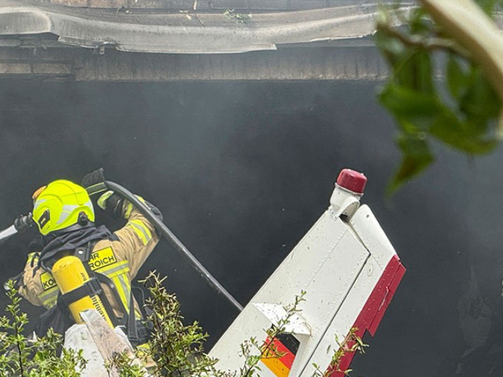 Teška nesreća u Njemačkoj: Avion se srušio na kuću