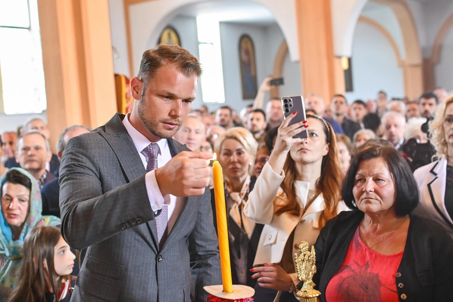 „ČAST I OBAVEZA“ Stanivuković kum slave Hrama Svetog Vasilija Ostroškog