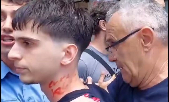 Policajac tzv. Kosova davio srpskog maturanta, spasili ga profesori i građani (VIDEO)