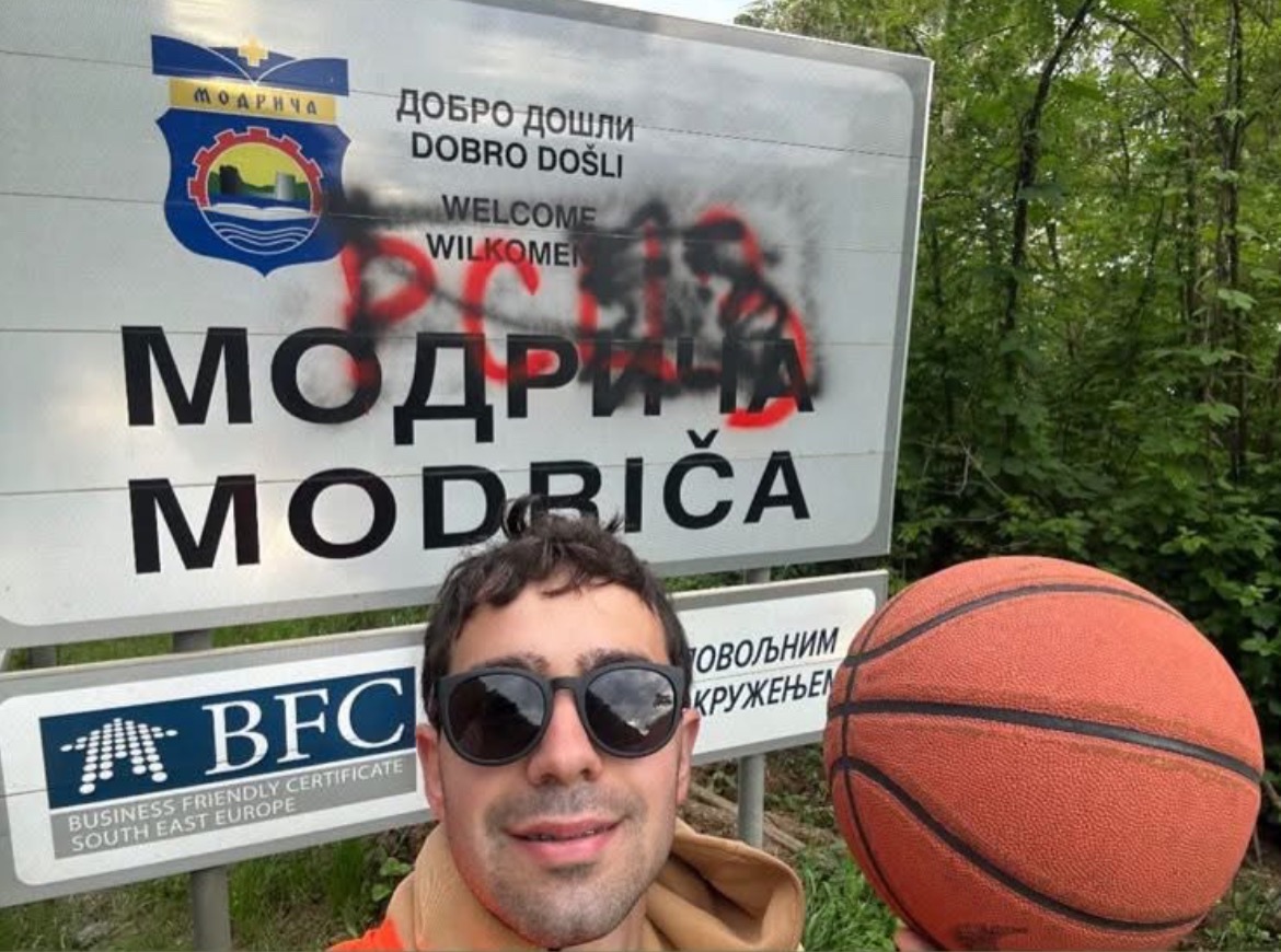 Korak po korak za Sergeja: Aleksa stigao do Modriče