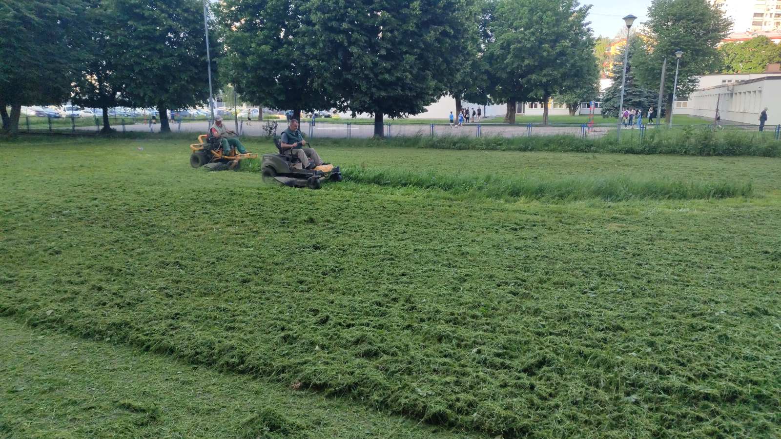 OD PONEDJELJKA DRUGI KRUG KOŠENJA Uređuju se parkovi, naselja i izletišta širom Banjaluke