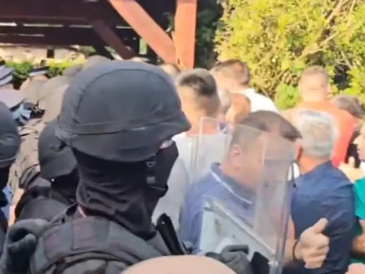 Završen pretres Miličevićeve kuće, ispitivanje se nastavlja u zgradi Opštine