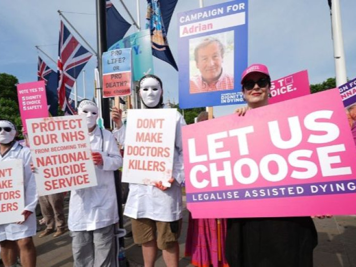 Britanski parlament podržao zakon kojim legalizuje asistirano samoubistvo