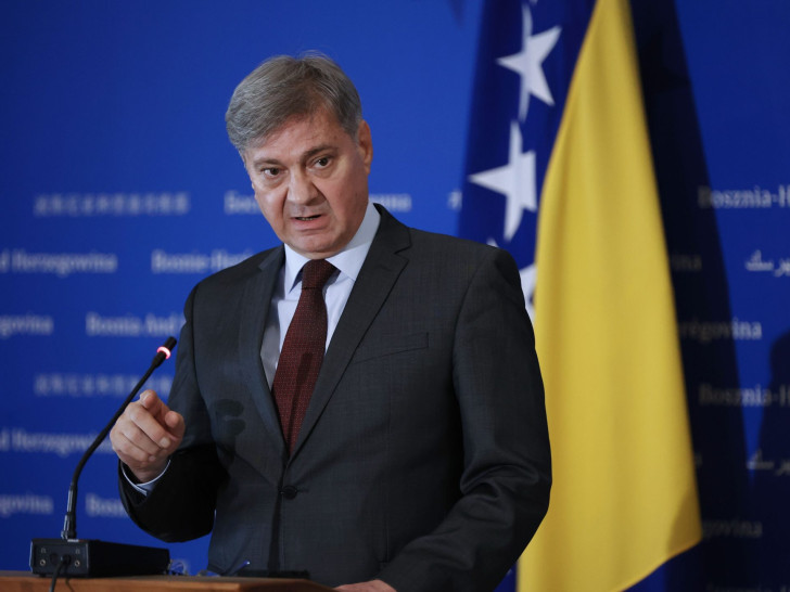 SDA “otkačila” Zvizdića: Ne žele saradnju već njegovu ostavku