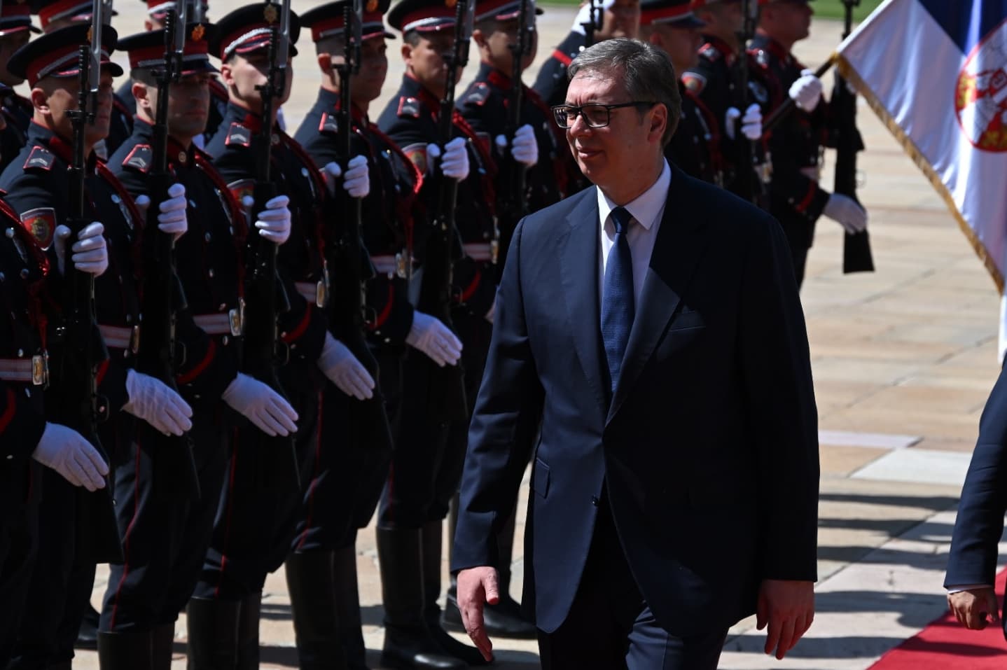Vučić: Policiji dati čvršća ovlašćenja