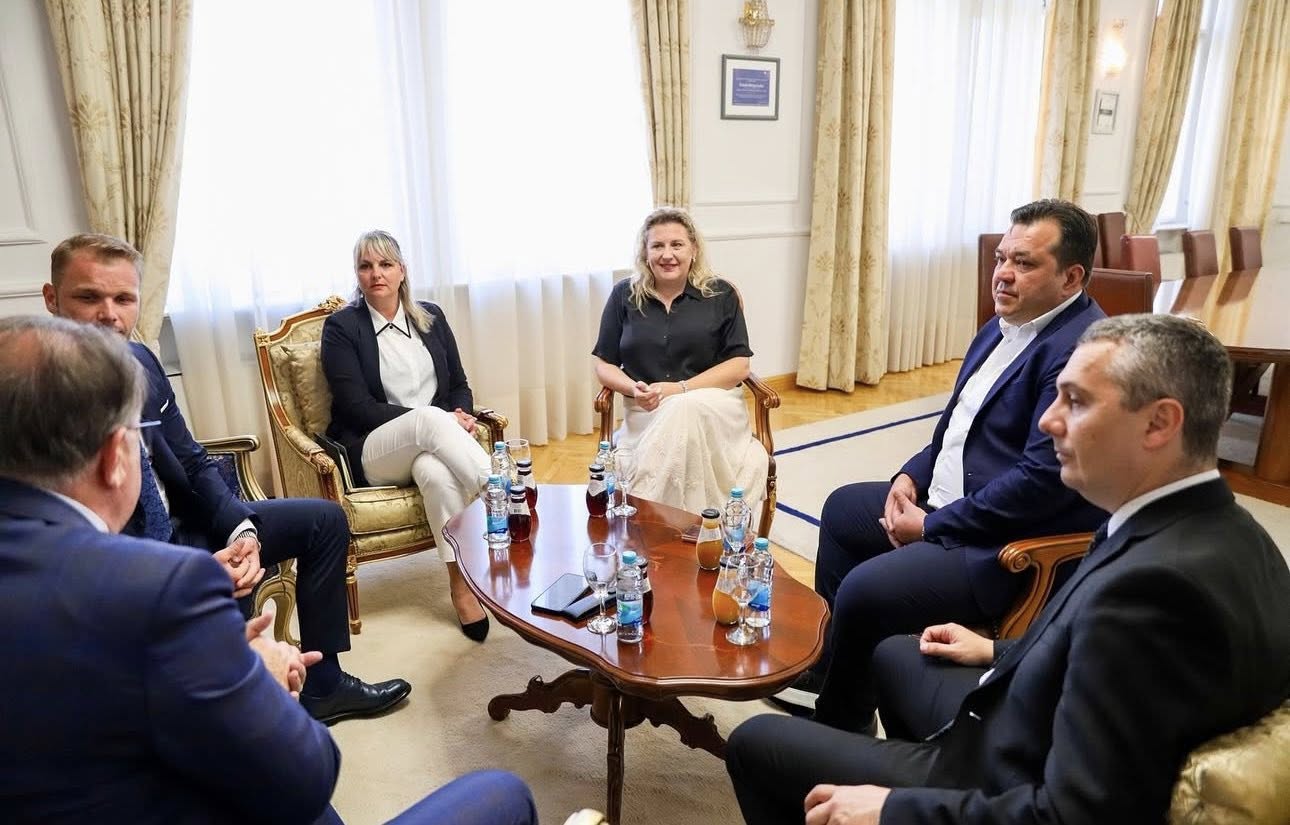 Grbić: Vlada FBiH ulaže u banjalučka naselja gdje god postoji potreba