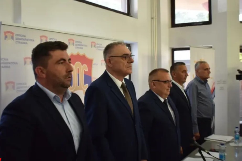 Šta se dešavalo na sjednici Glavnog odbora SDS-a