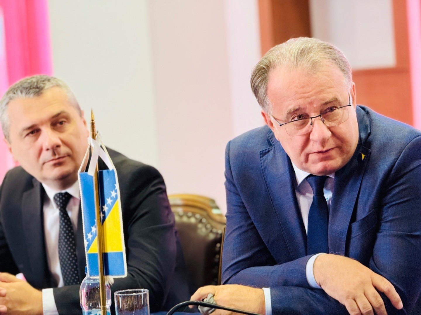 Nikšić sa studentima stipendistima iz Srpske: Obrazovanje mora biti alat povezivanja