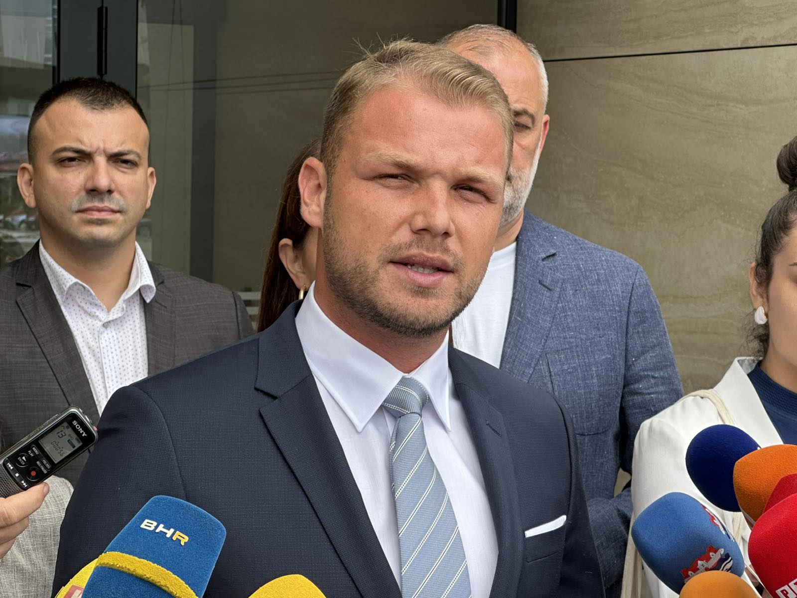 Stanivuković: Pobijedio sam u Banjaluci i bez pola PDP, neka se ne žale koji nisu s nama