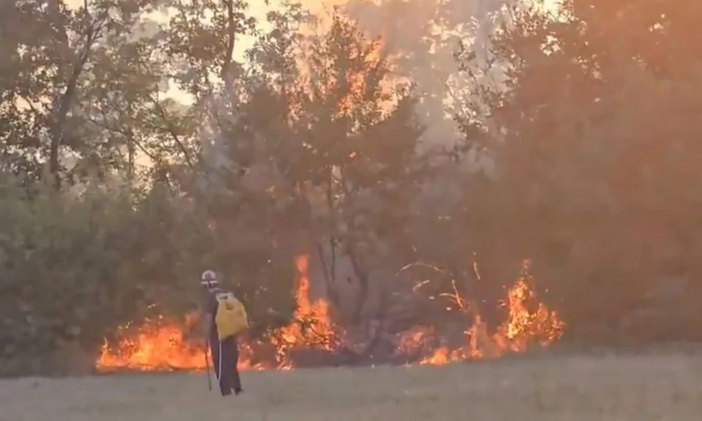 Gori južno od Mostara, u pomoć stigao i Air Tractor