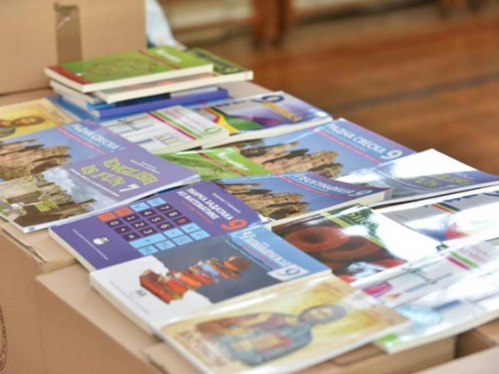 Udžbenici iz 26 škola na poklon novim generacijama