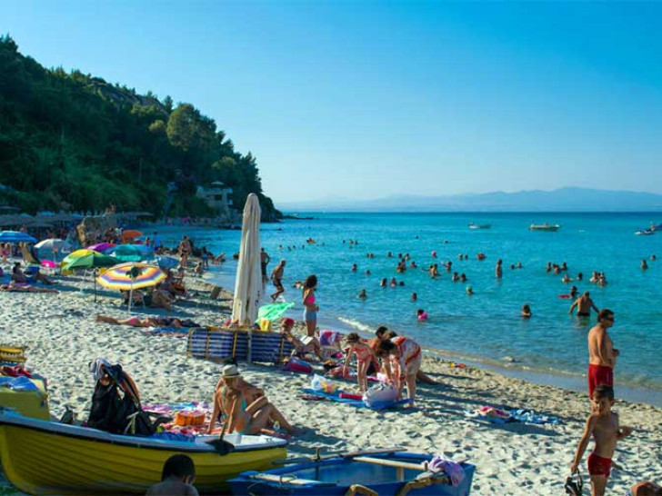 Užas u Grčkoj: Djevojčica (2) pronađena mrtva na plaži