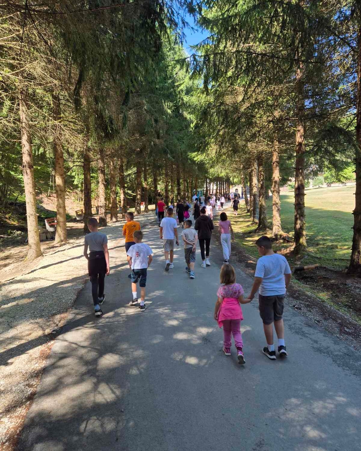 Đajić obezbijedio izlet za djecu iz Doma „Rada Vranješević“: Osmijesi su najveća nagrada