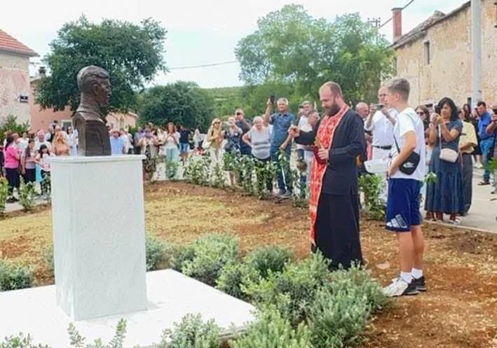 Žegar: Otkrivena spomen-bista Nikoli Tesli