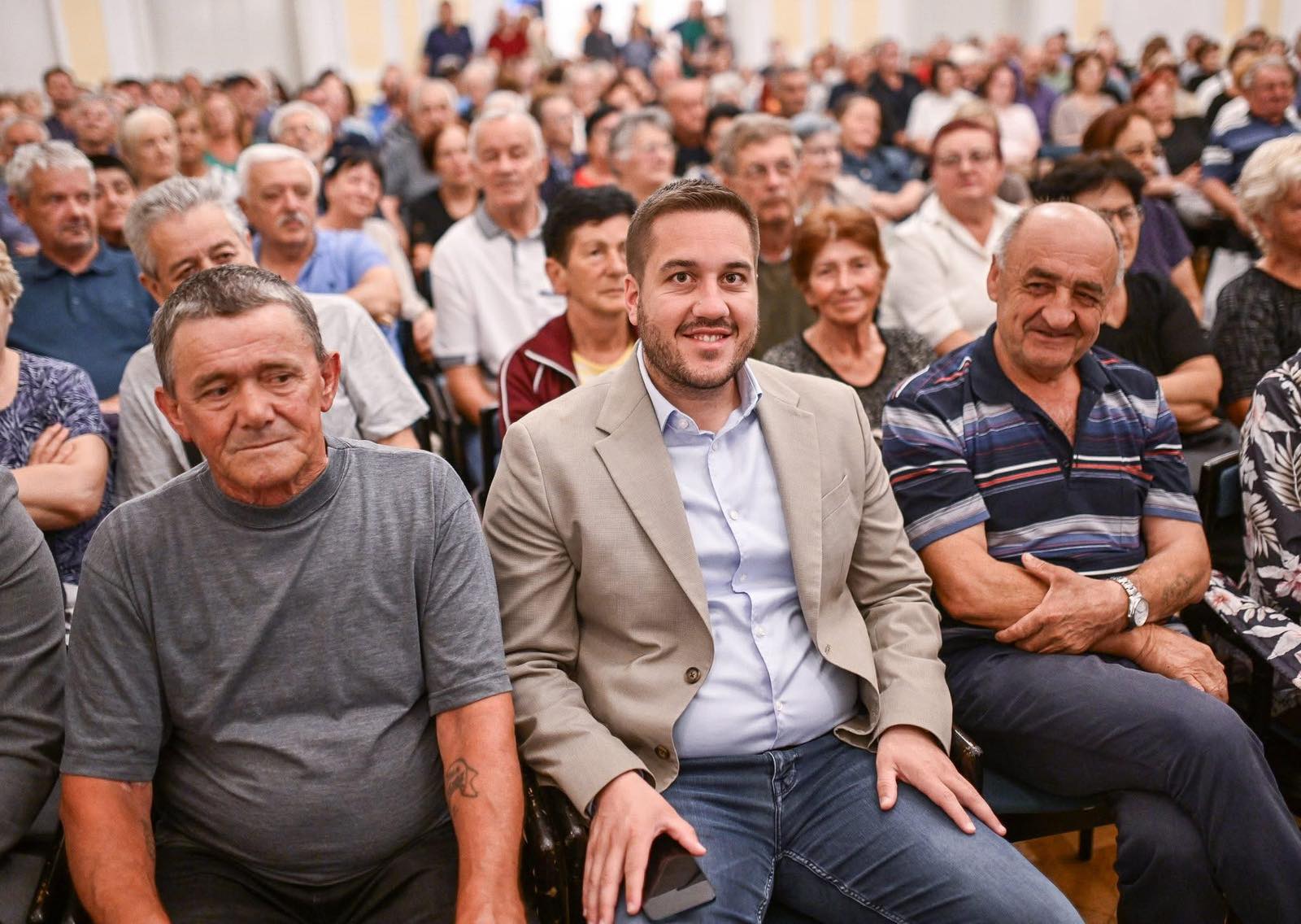 Drinić: PDP nastavlja sa podrškom najstarijim sugrađanima!