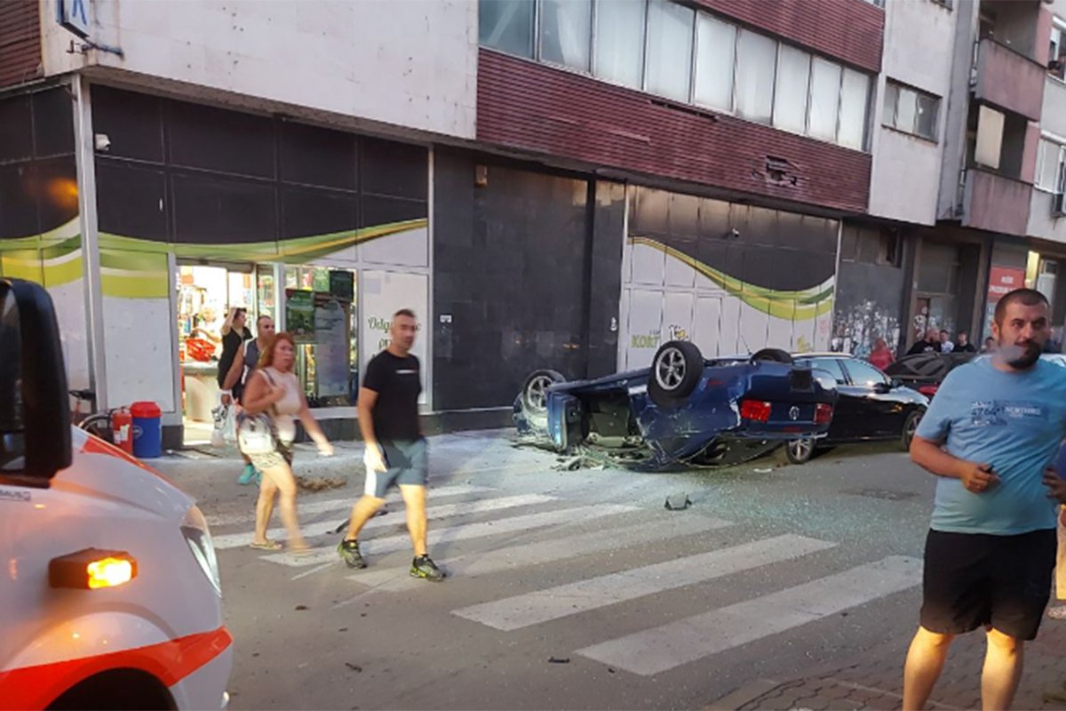 Oglasila se policija o sudaru u Banjaluci, oba vozača povrijeđena