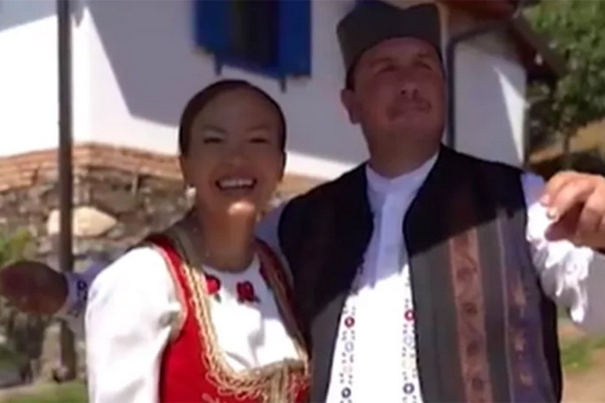 Zamijenili stres i gradsku vrevu Amerike seoskim mirom, komšije im organizovale svadbu